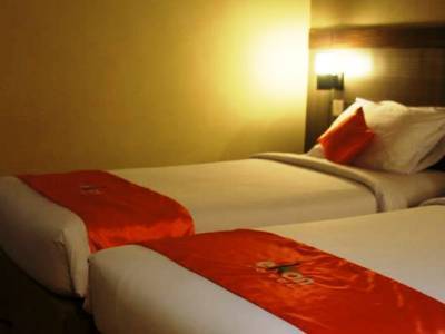 Ekon Hotel Yogyakarta Exteriör bild